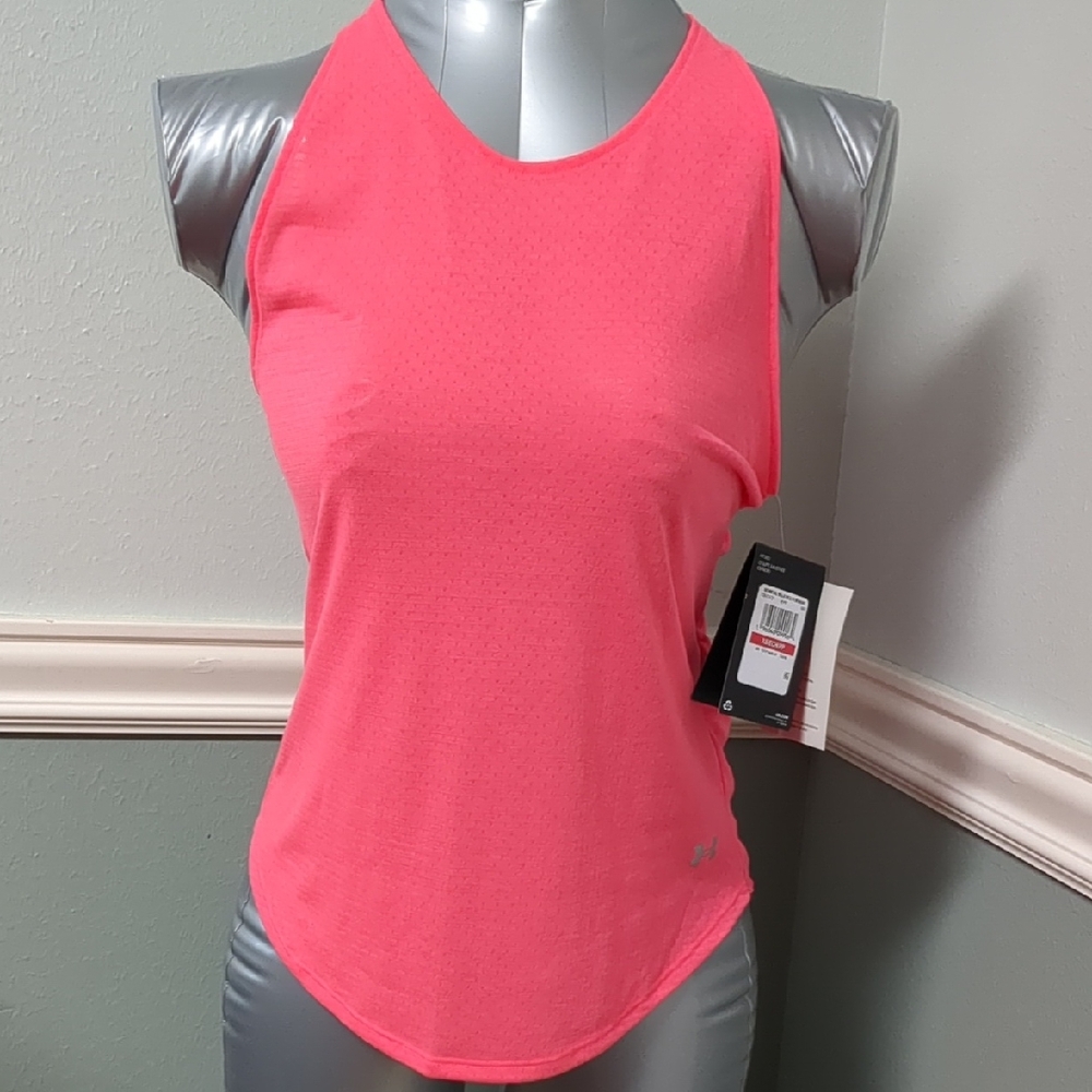 Under Armour Pink Fitted Sleeveless Tank Top. Size XS Fits Size S too.